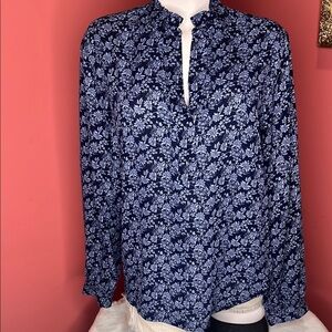 Gap  💙 Women’s Navy Floral  Long Sleeve Blouse Size Small COTTAGECORE